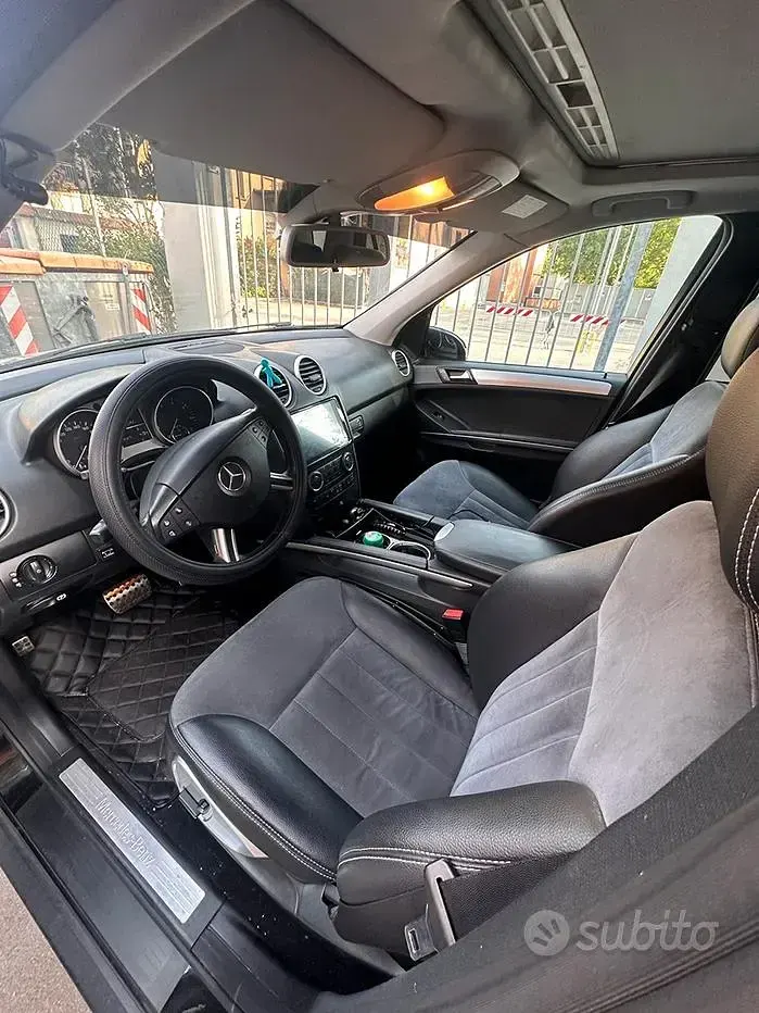 Usata Mercedes ML350 272 CV (200 kW) 2009 Nero SUV