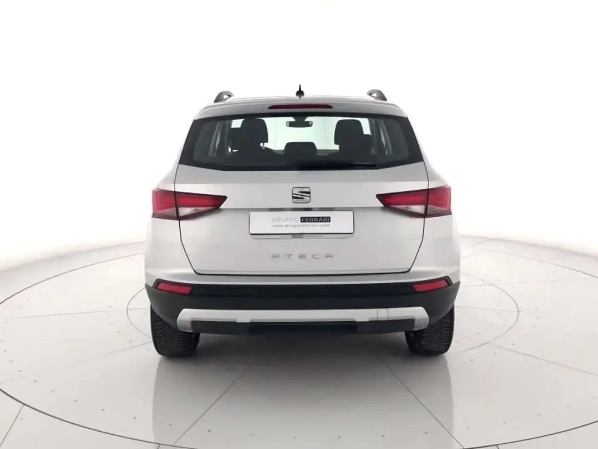 Usata Seat Ateca Business 116 CV (85 kW) 2019 Argento reflex SUV