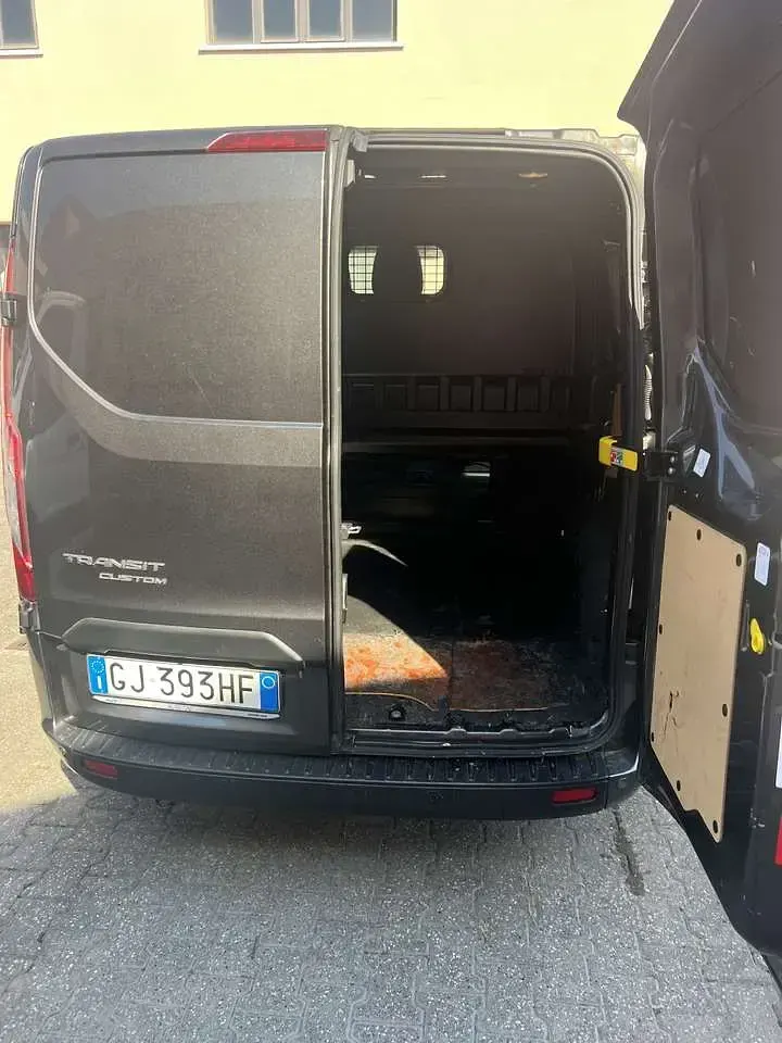 Usata Ford Transit Custom 126 CV (92 kW) 2022 Other Furgone