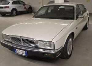 Usata Jaguar XJ40 222 CV (163 kW) 1990 Bianco Berlina