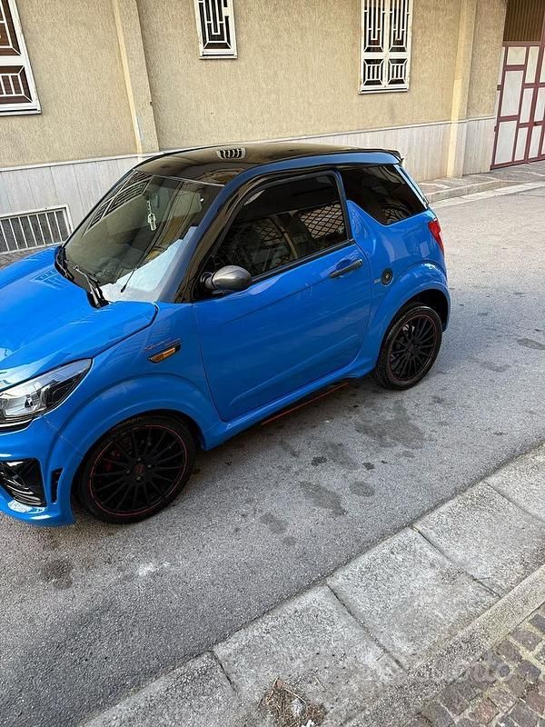 Usata Ligier JS50 2021 Blu Utilitaria