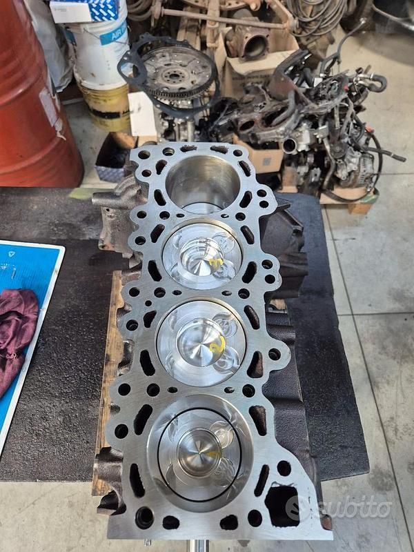 Usata Nissan Navara 2007 Grigio Pick-up