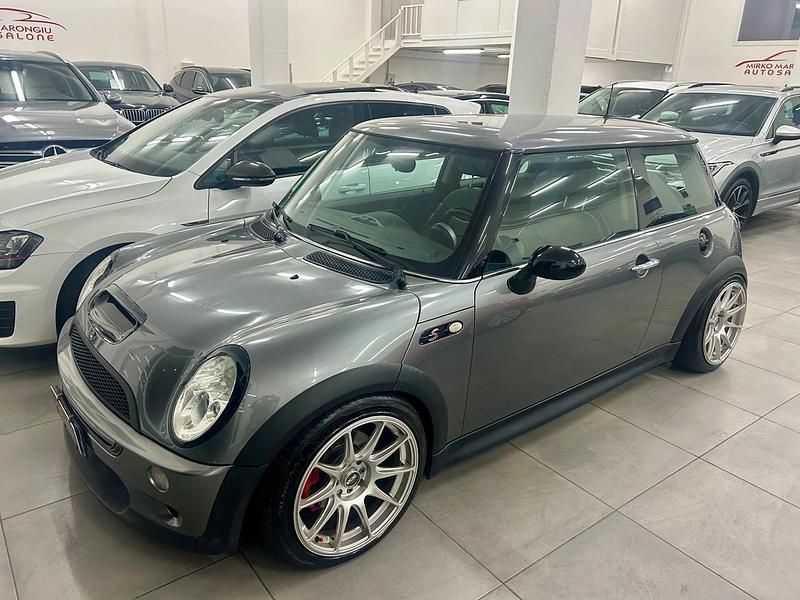 Usata Mini Cooper S 169 CV (124 kW) 2005 Grigio Utilitaria