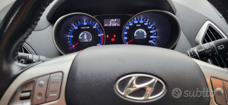 Usata Hyundai ix35 Comfort 163 CV (119 kW) 2013 Blu SUV