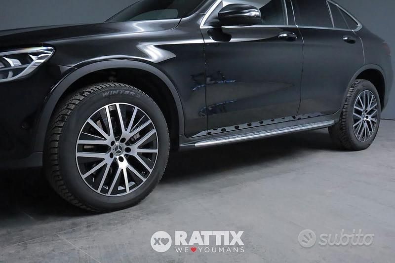 Usata Mercedes GLC300 2022 Nero Coupé