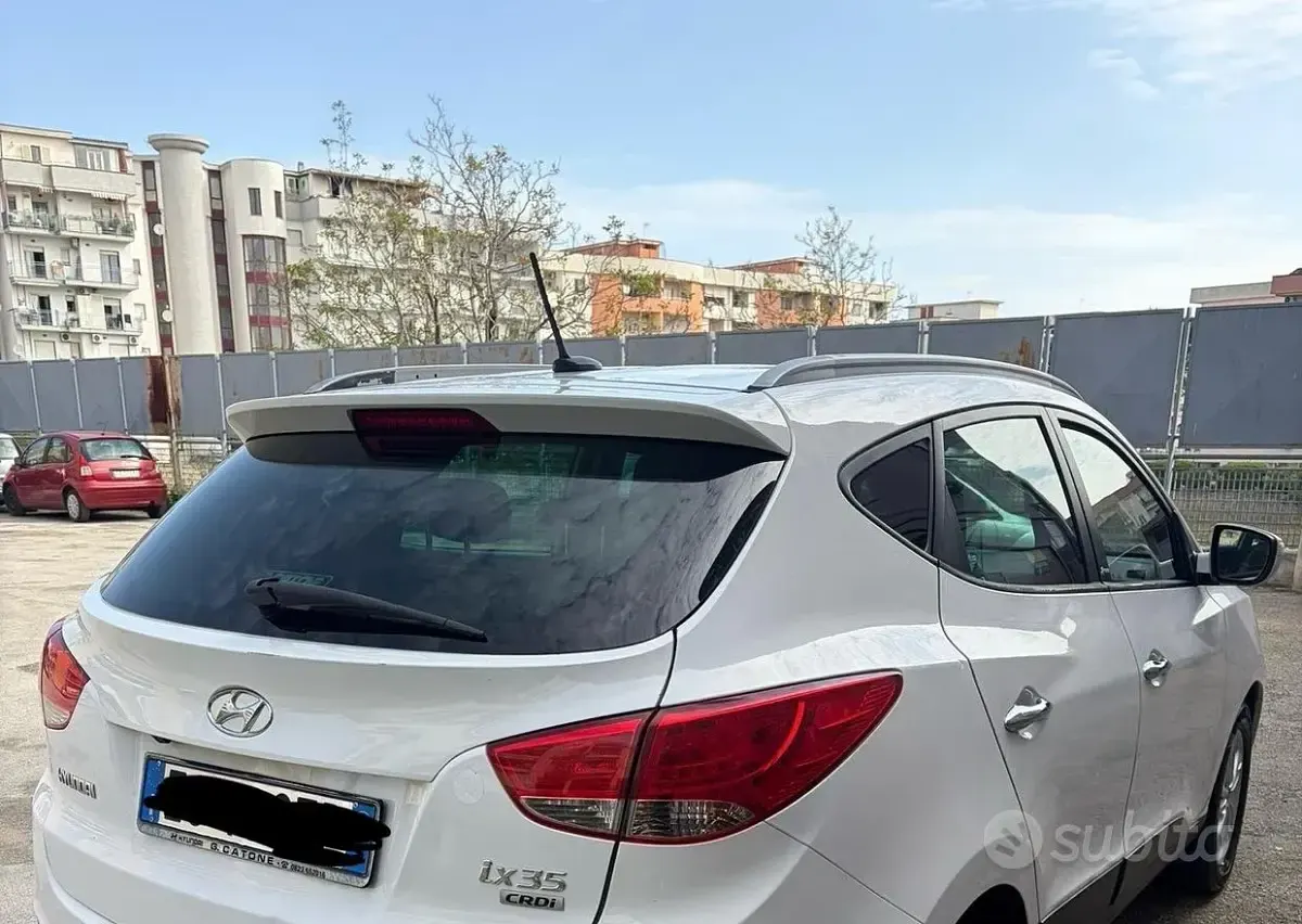 Usata Hyundai ix35 Xpossible 136 CV (100 kW) 2014 Bianco SUV