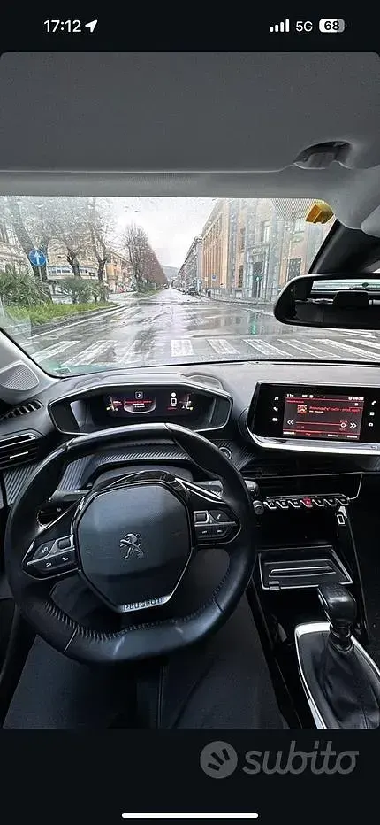 Usata Peugeot 208 101 CV (74 kW) 2020 Grigio Utilitaria