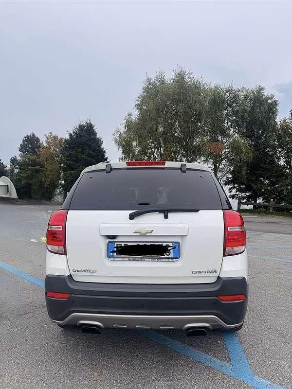 Usata 2013 Chevrolet Captiva LTZ SUV | 9000 € (Cara) - Immagine 1/4