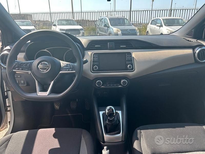 Usata Nissan Micra Acenta 92 CV (67 kW) 2022 Bianco Utilitaria