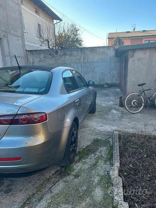Usata Alfa Romeo 159 150 CV (110 kW) 2009 Berlina