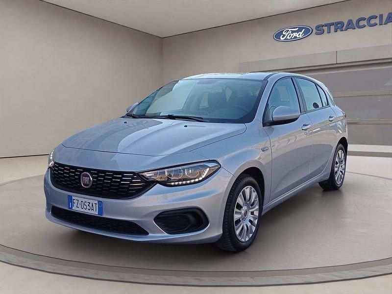 Usata Fiat Tipo Pop 95 CV (69 kW) 2019 Grigio metallizzato Berlina