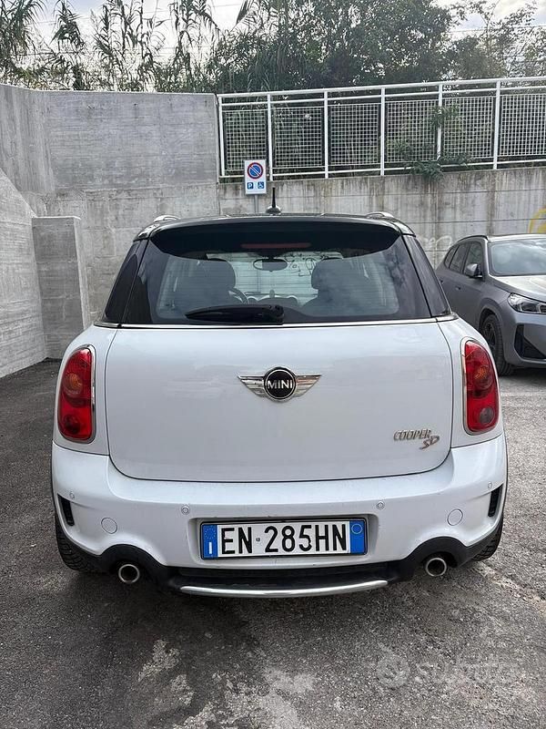 Usata Mini Cooper S Countryman 150 CV (110 kW) 2012 Bianco SUV