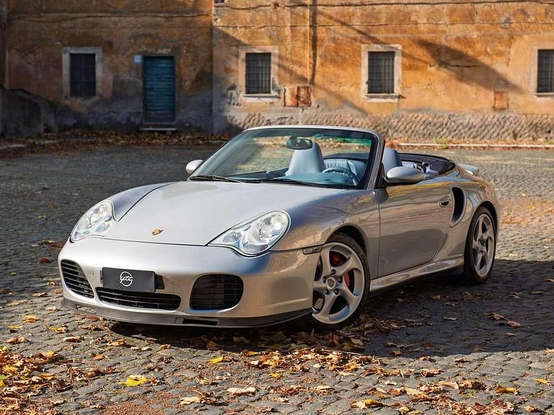 Usata Porsche 996 420 CV (308 kW) 2004 Argento Cabrio