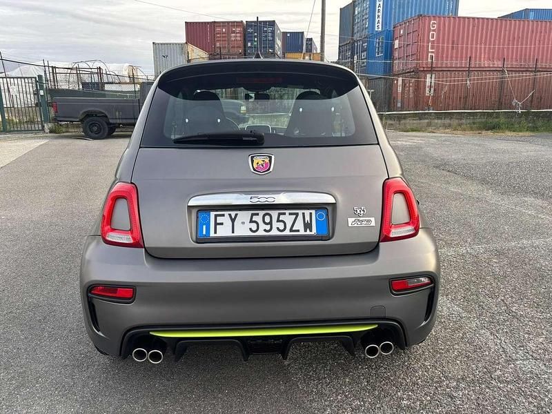 Usata Abarth 595 Pista 165 CV (121 kW) 2019 Grigio Utilitaria
