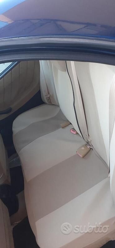 Usata Lancia Lybra 110 CV (80 kW) 2000 Blu Berlina