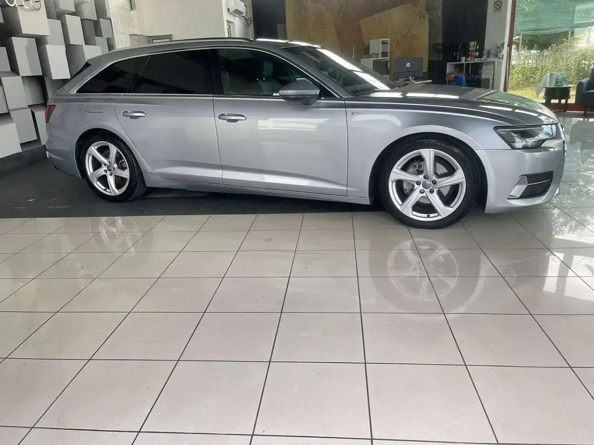 Usata Audi A6 Design 204 CV (150 kW) 2019 Florel grey Station wagon