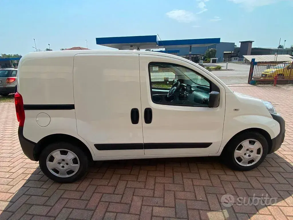Usata Fiat Fiorino 95 CV (69 kW) 2022 Bianco Monovolume