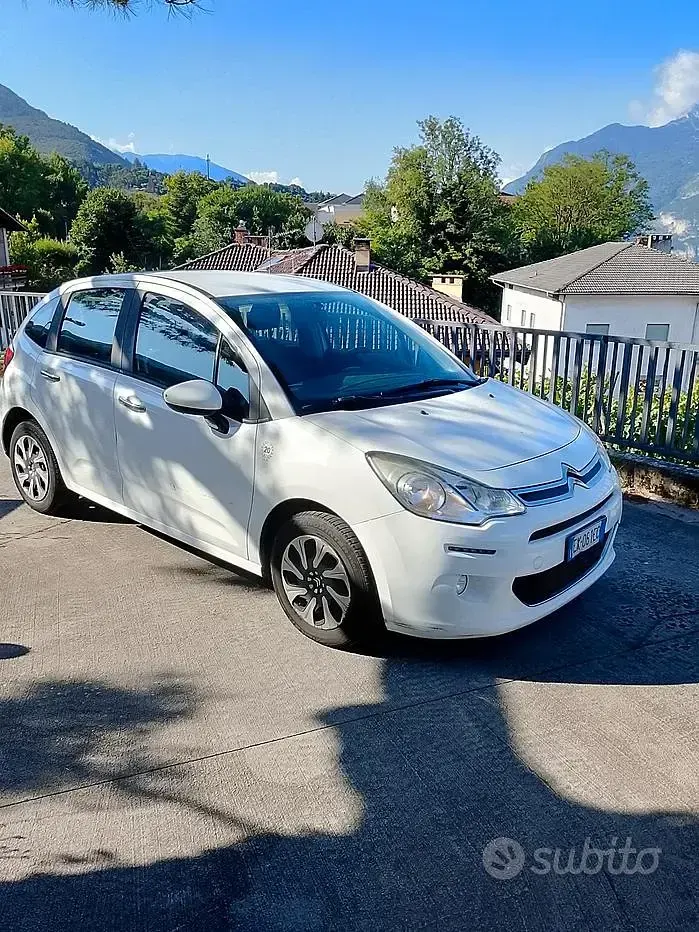 Usata Citroën C3 68 CV (50 kW) 2015 Bianco Utilitaria