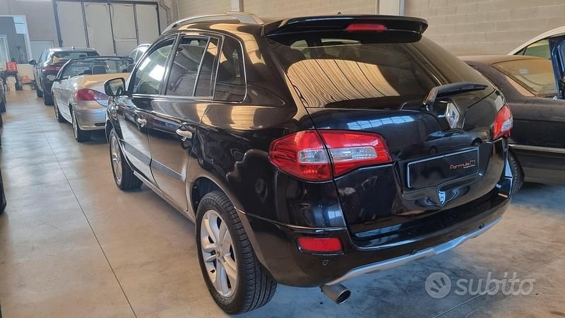 Usata Renault Koleos Bose Edition 150 CV (110 kW) 2011 Nero SUV