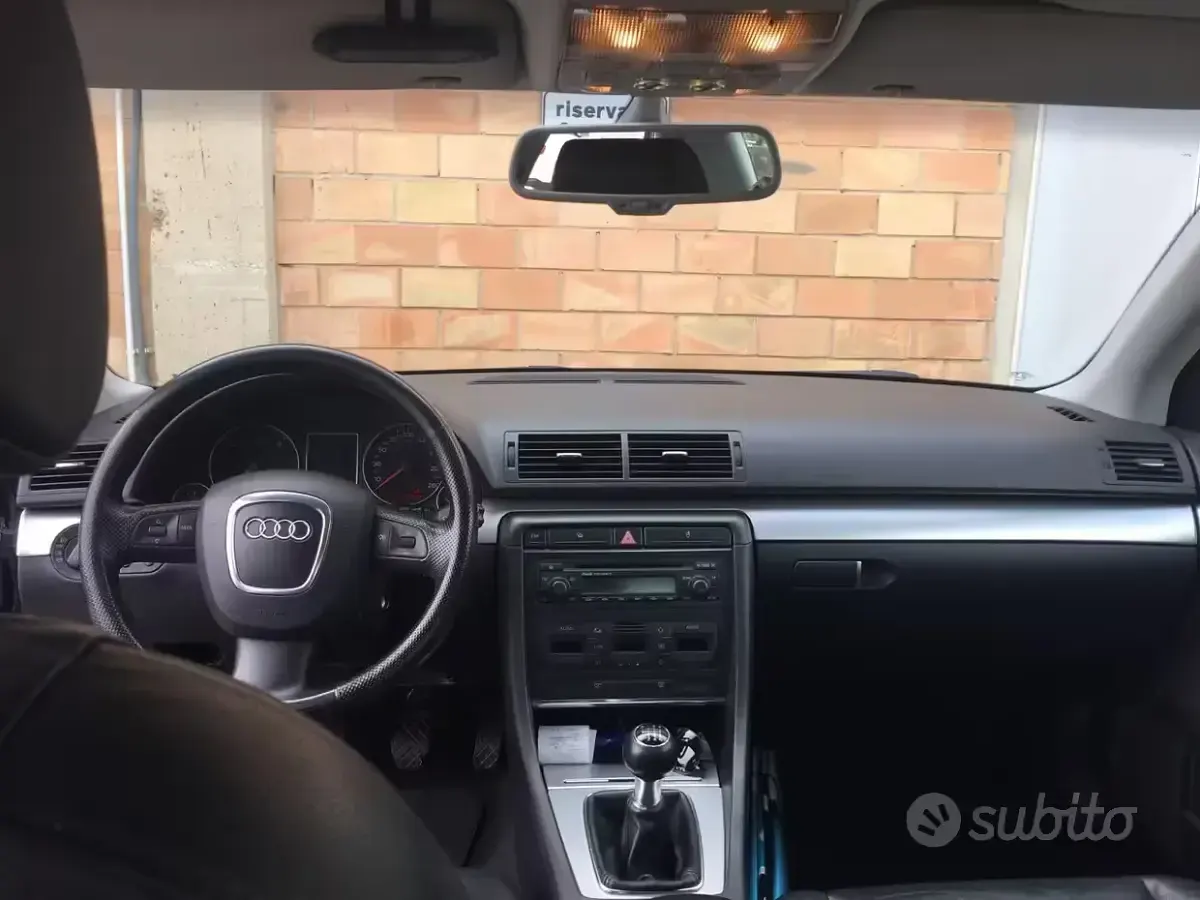 Usata Audi A4 Ambiente 140 CV (102 kW) 2006 Grigio Berlina