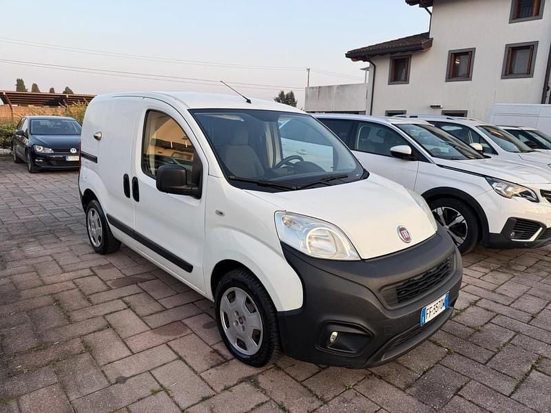 Usata Fiat Fiorino 80 CV (58 kW) 2016 Bianco Monovolume