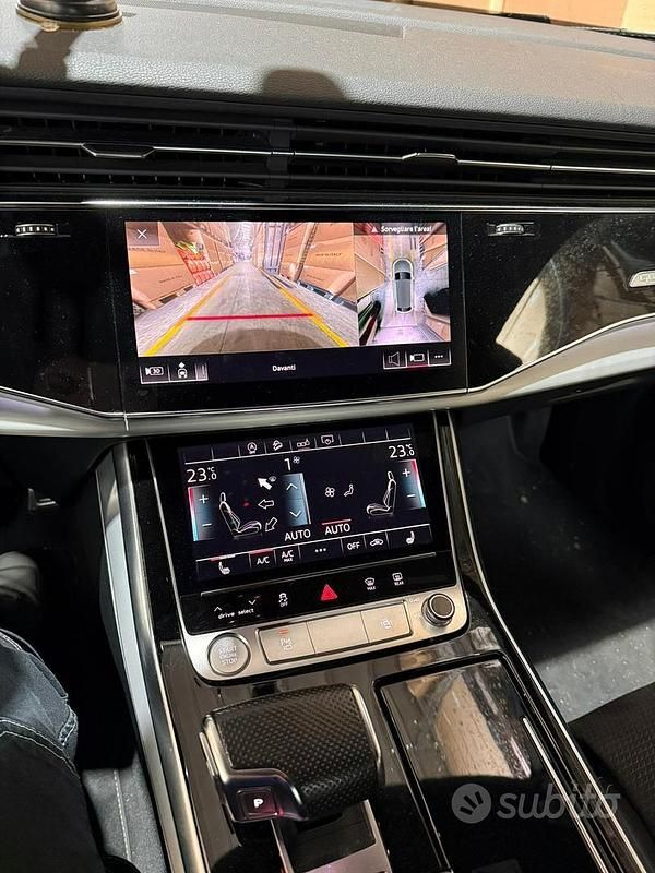 Usata Audi Q8 Premium 286 CV (210 kW) 2020 Nero SUV