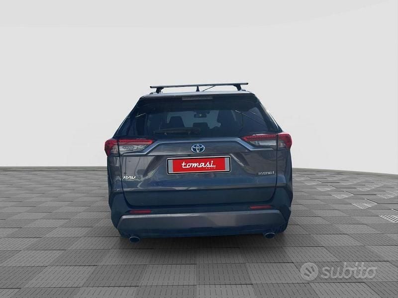 Usata Toyota RAV4 Hybrid Business Edition 218 CV (160 kW) 2019 Dark grey SUV