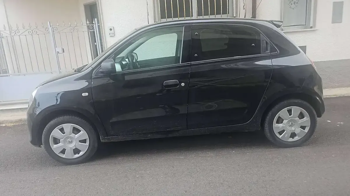 Usata Renault Twingo SE 71 CV (52 kW) 2015 Nero Utilitaria