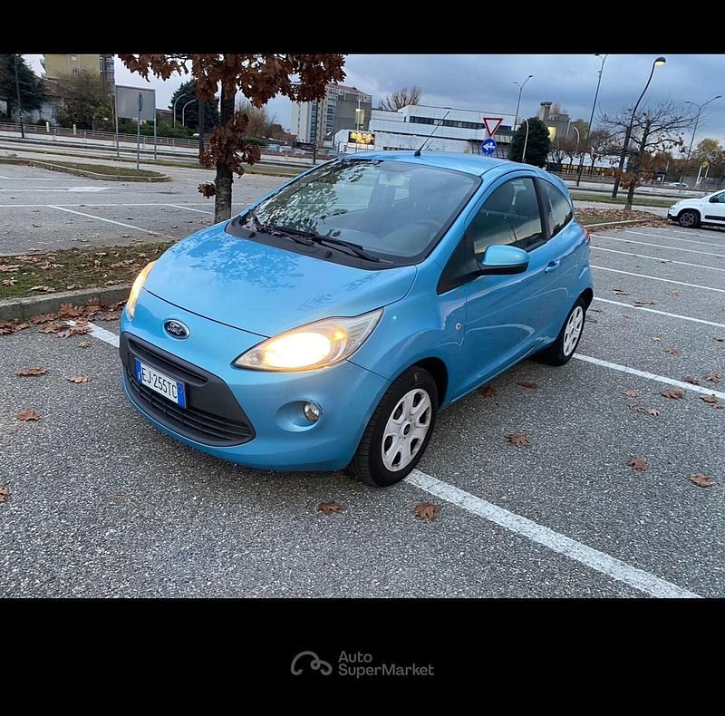 Usata Ford Ka 69 CV (50 kW) 2012 Blu Utilitaria