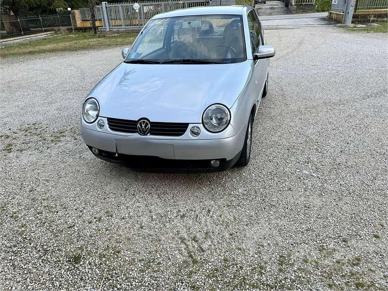 Usata 2004 VW Lupo Highline Due volumi | 3500 € (Cara) - Immagine 1/4