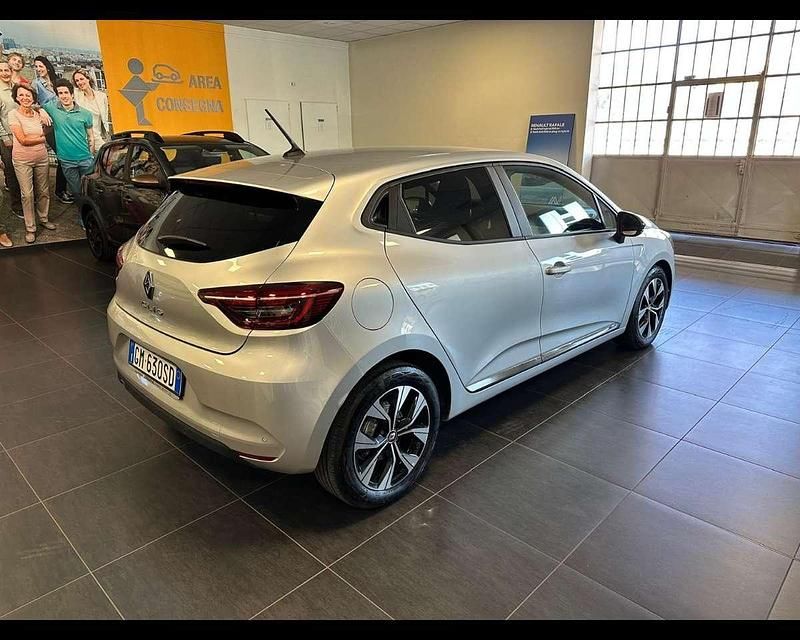 Usata Renault Clio V Evolution 101 CV (74 kW) 2023 Grigio Berlina