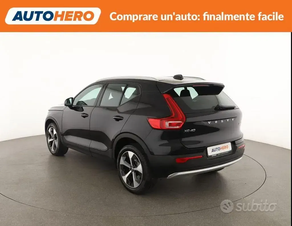 Usata Volvo XC40 197 CV (144 kW) 2023 Nero SUV
