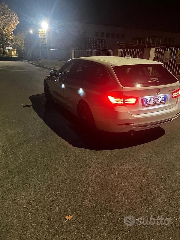 Usata BMW 320 Sport Line 184 CV (135 kW) 2013 Bianco Station wagon