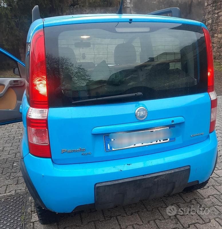 Occasion Fiat Panda 4x4 60 ch (44 kW) 2008 Bleue Citadine