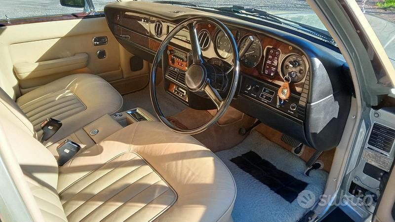 Usata Rolls Royce Silver Spur 1981 Verde Berlina