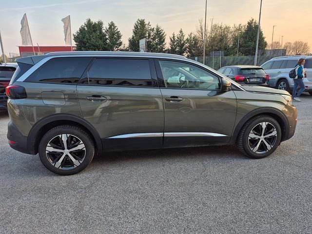 Usata Peugeot 5008 Allure 131 CV (96 kW) 2018 Grigio scuro SUV