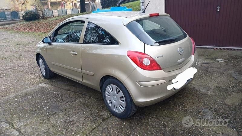Usata Opel Corsa 75 CV (55 kW) 2008 Grigio Utilitaria