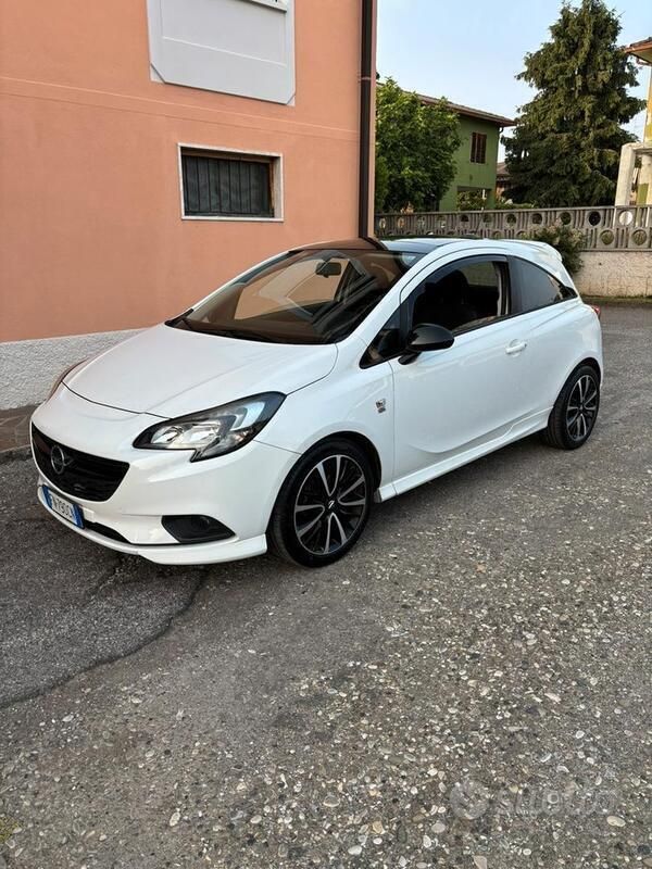 Usata Opel Corsa OPC 90 CV (66 kW) 2018 Bianco Coupé
