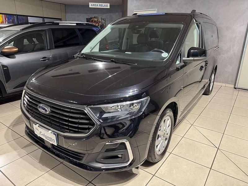 Nero Usata 2023 Ford Grand Tourneo Connect Titanium Monovolume | 27.950 € (Buon prezzo) - Immagine 1/3