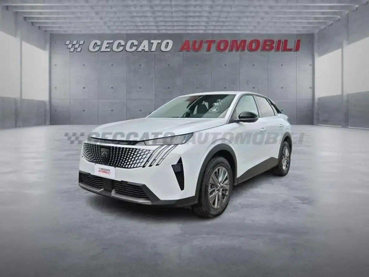 Usata Peugeot 3008 Allure 136 CV (100 kW) 2026 SUV