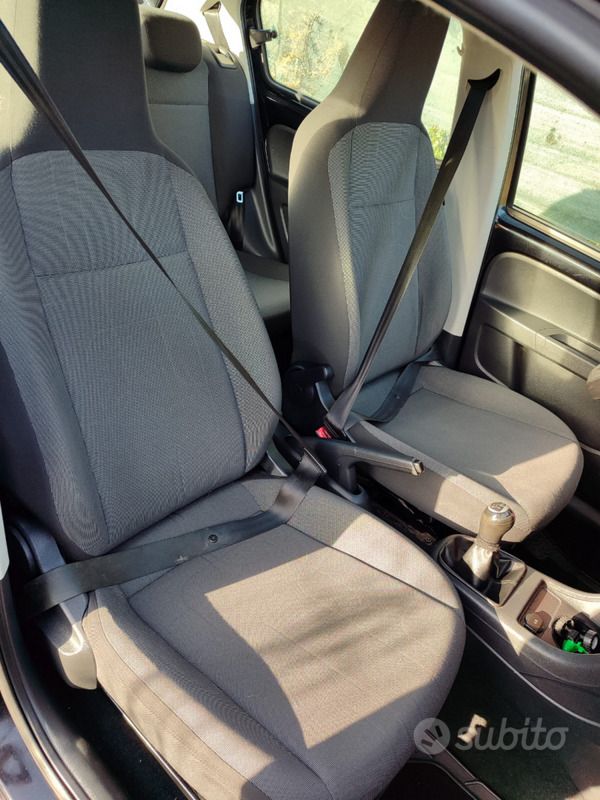 Usata VW up! 68 CV (50 kW) 2013 Nero Utilitaria