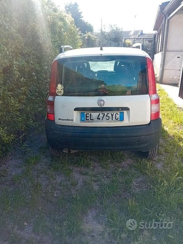 Usata Fiat Panda 69 CV (50 kW) 2012 Bianco Utilitaria