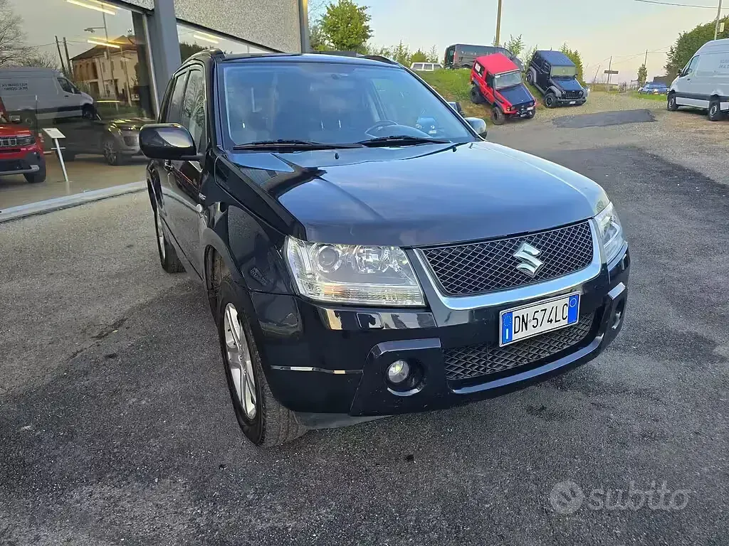 Usata Suzuki Grand Vitara 130 CV (95 kW) 2008 Nero SUV