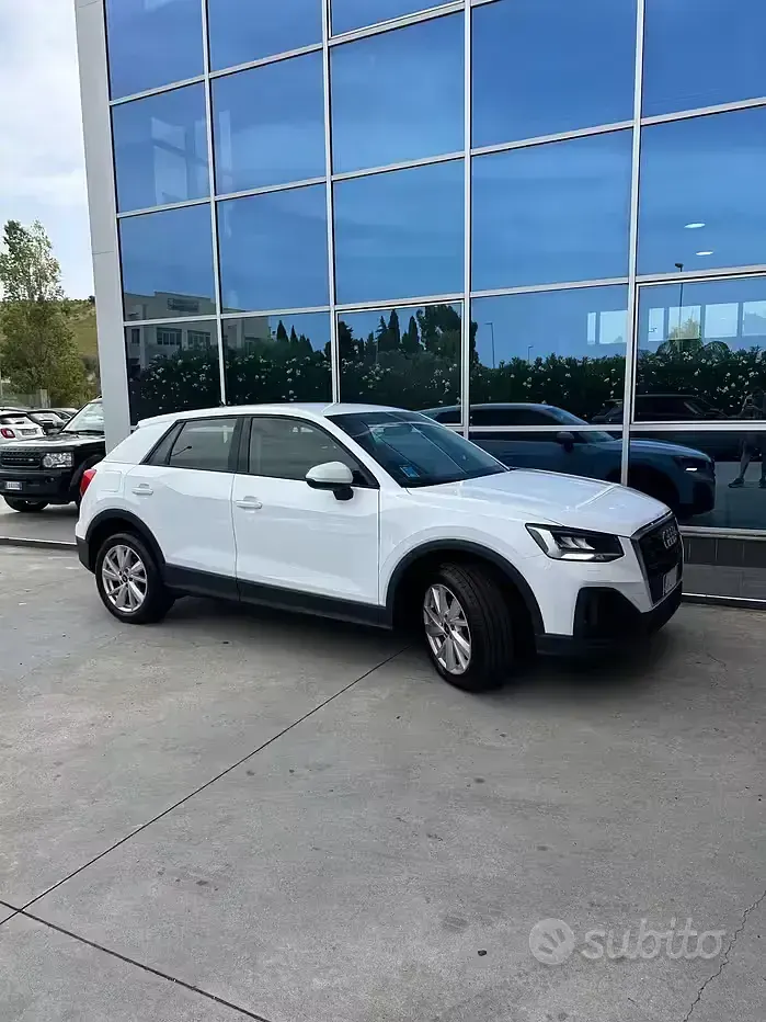Usata Audi Q2 116 CV (85 kW) 2022 Bianco SUV