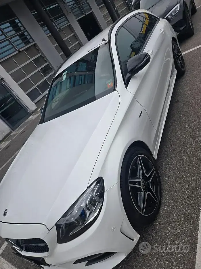 Usata Mercedes C220 150 CV (110 kW) 2021 Bianco Station wagon