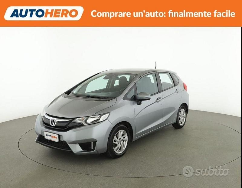 Usata Honda Jazz Comfort 101 CV (74 kW) 2016 Argento Utilitaria