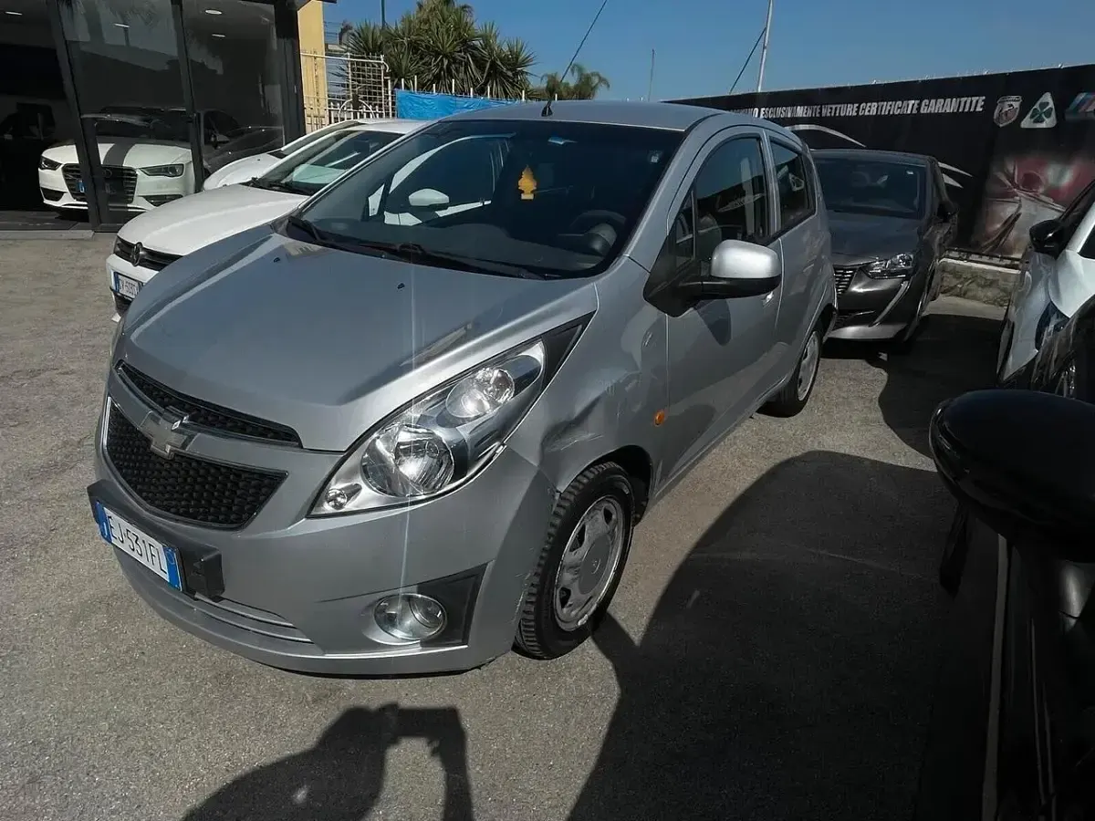 Usata Chevrolet Spark LT 68 CV (50 kW) 2011 Argento Utilitaria