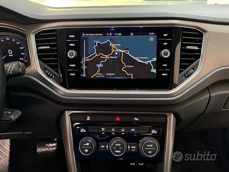 Usata VW T-Roc Style 150 CV (110 kW) 2021 Grigio SUV