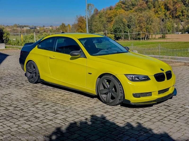 Usata BMW 330 320 CV (235 kW) 2007 Coupé