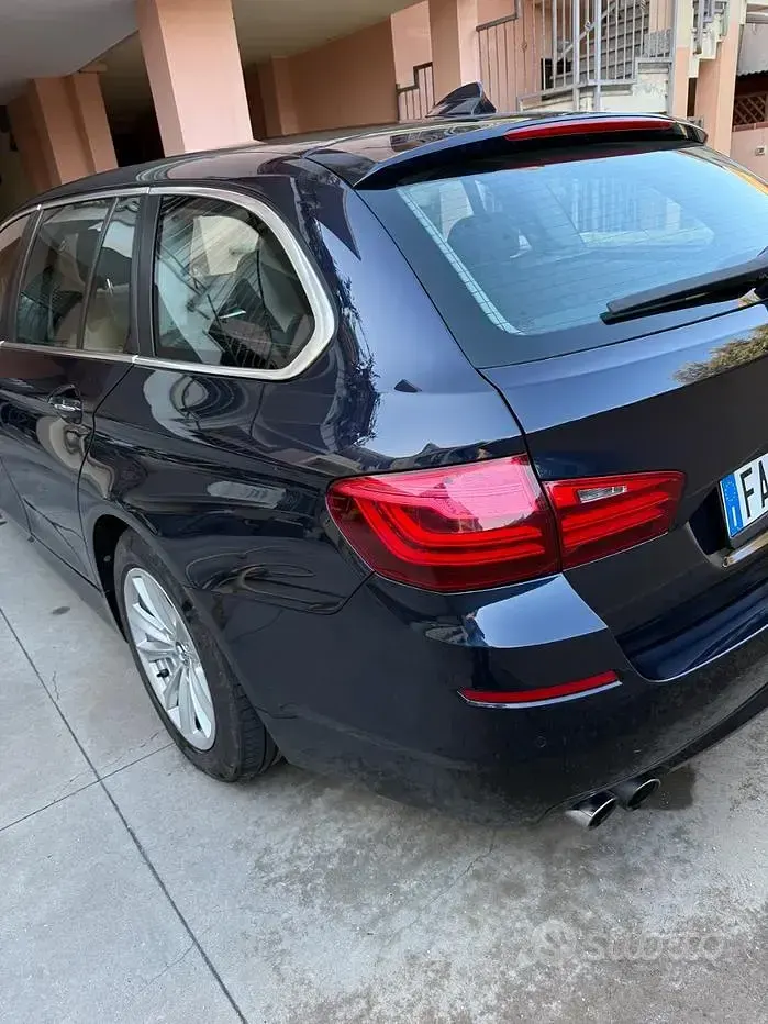 Usata BMW 520 Efficient Dynamics 190 CV (139 kW) 2015 Station wagon